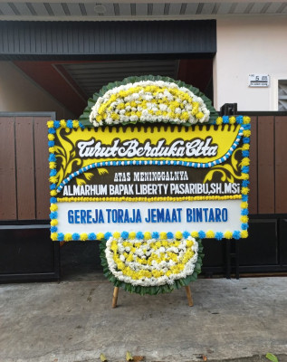 Papan Bunga Duka di Panyirapan